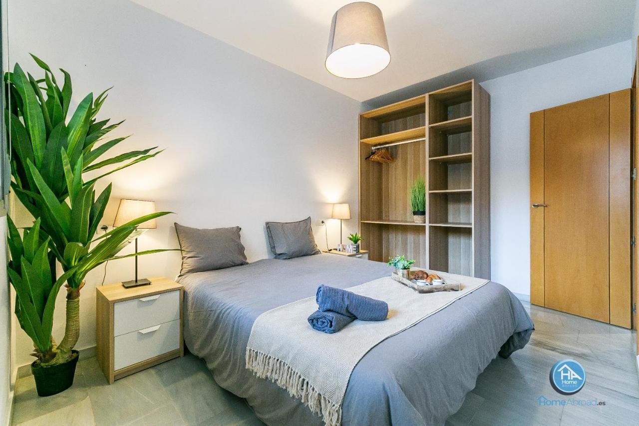 Malaga Boutique Stay - Carlos Haya Area With Parking 外观 照片